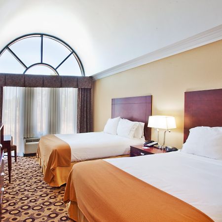 Holiday Inn Express & Suites Macon - I-475 By Ihg Экстерьер фото